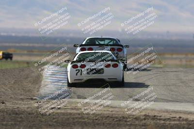 media/Oct-26-2025-CalClub SCCA (Sun) [[8ce1e69566]]/Group 4/Grapevine/